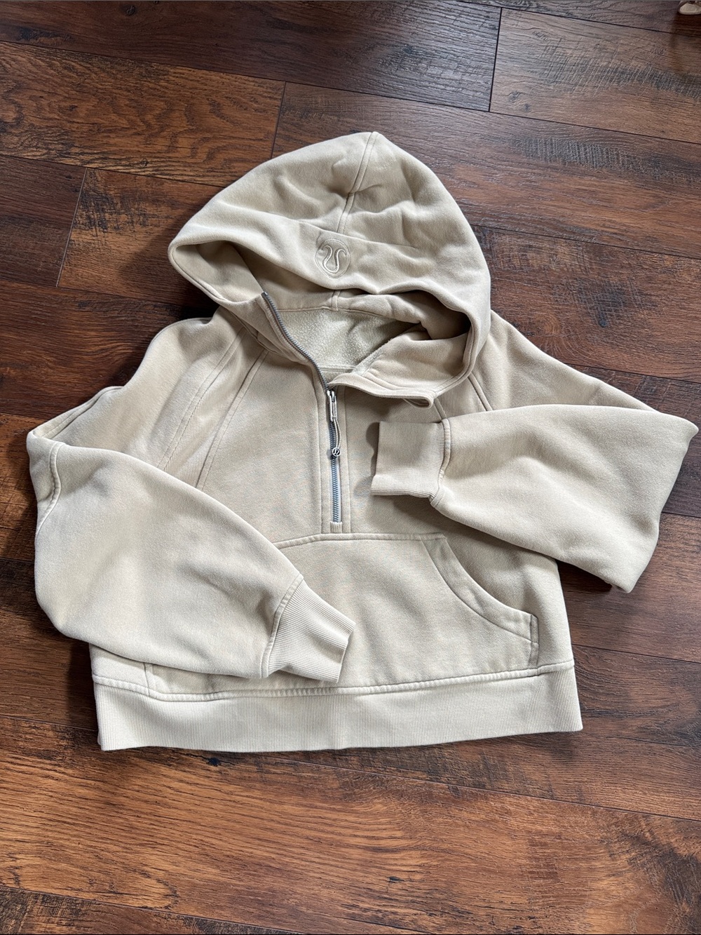 lululemon athletica Tan color size XS/S Half-Zip Scuba Hooded Sweatshirt